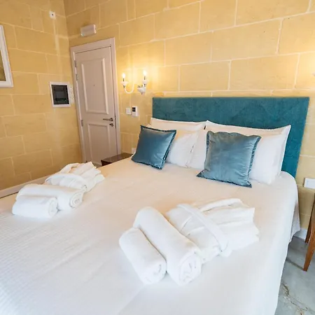 מלון L-eremita Boutique 3*