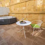 L-eremita Boutique Qala