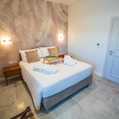 Отель L-eremita Boutique 3*